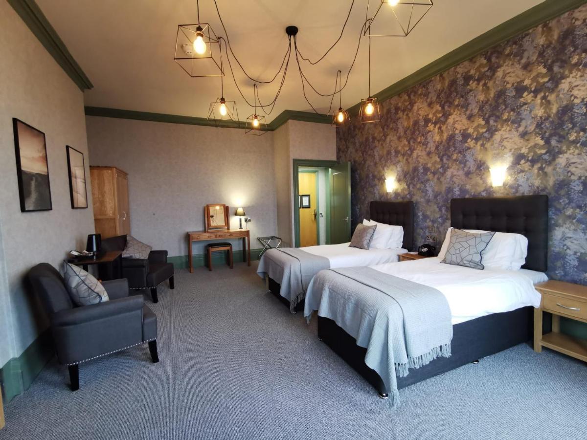 Hotel Victoria โลเวสทอฟต์ ภายนอก รูปภาพ