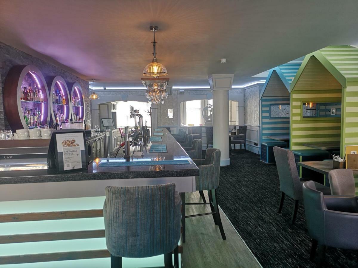Hotel Victoria โลเวสทอฟต์ ภายนอก รูปภาพ